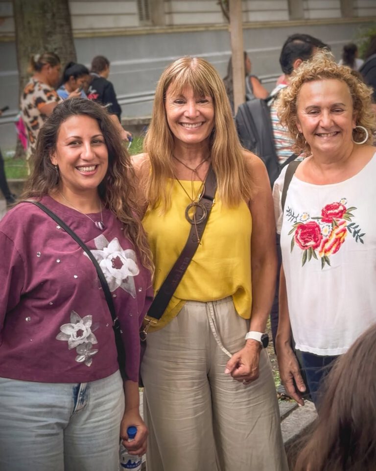 Compañeras 💜💪 Un nuevo que nos encuentra en las calles‼️