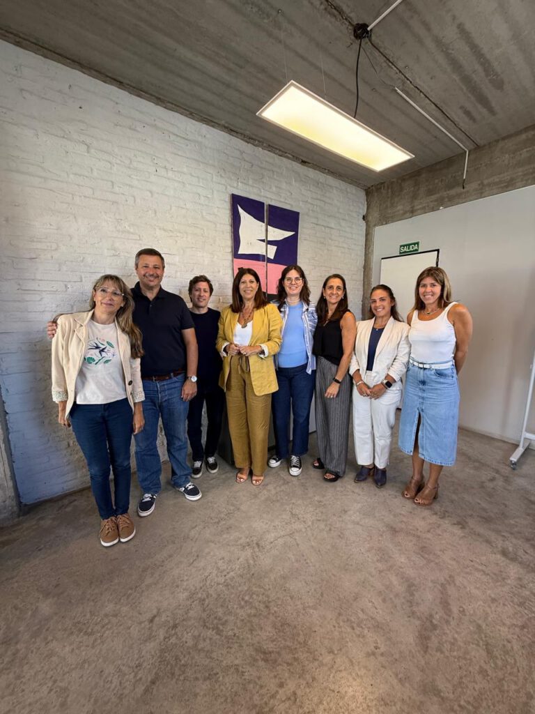 Nos reunimos con la Comisión de Usina para hacer un balance del 2025, compart…